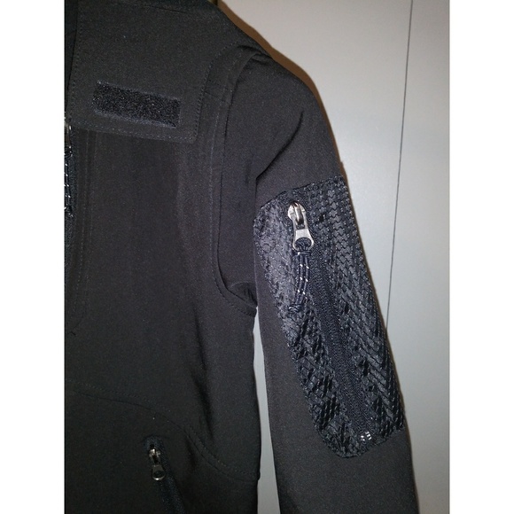 Black weatherproof jacket - Picture 6 of 6